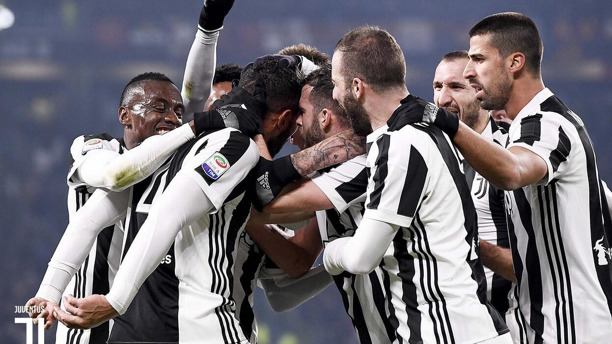 山东泰山主场收官：10胜3平2负，负成都申花，6-0国安&3-1海港（山东泰山主场赛季定格：10胜3平2负，负成都与申花，曾6-0大胜国安、3-1击退海港）