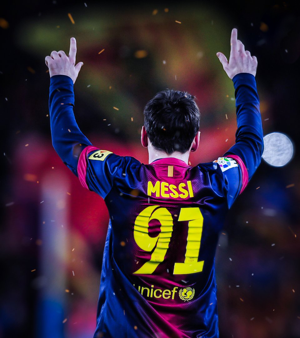 阿斯称皇马需要给姆巴佩配备更好的队友 遭球迷反驳（阿斯称皇马应为姆巴佩配更强队友，引发球迷反驳）