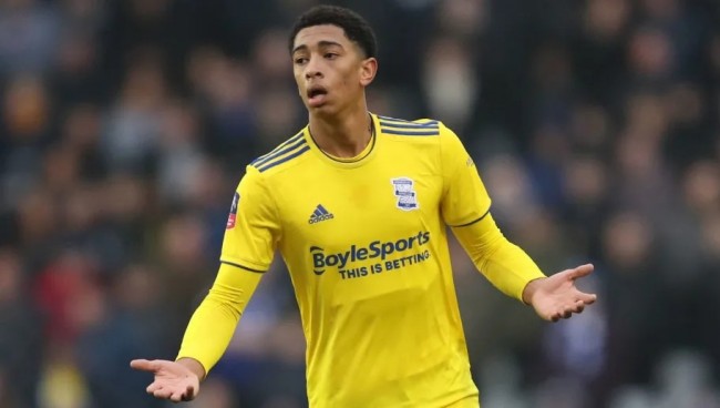 防守球员如何判断对手突破方向？