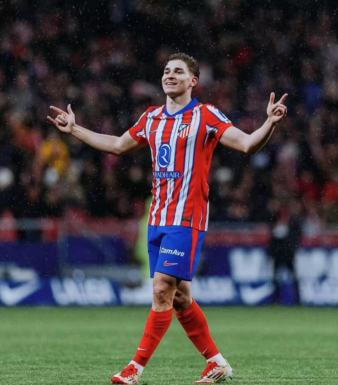 足球报：铜梁龙将在今日官宣刘建业担任新帅（《足球报》：铜梁龙今日官宣刘建业出任主教练）