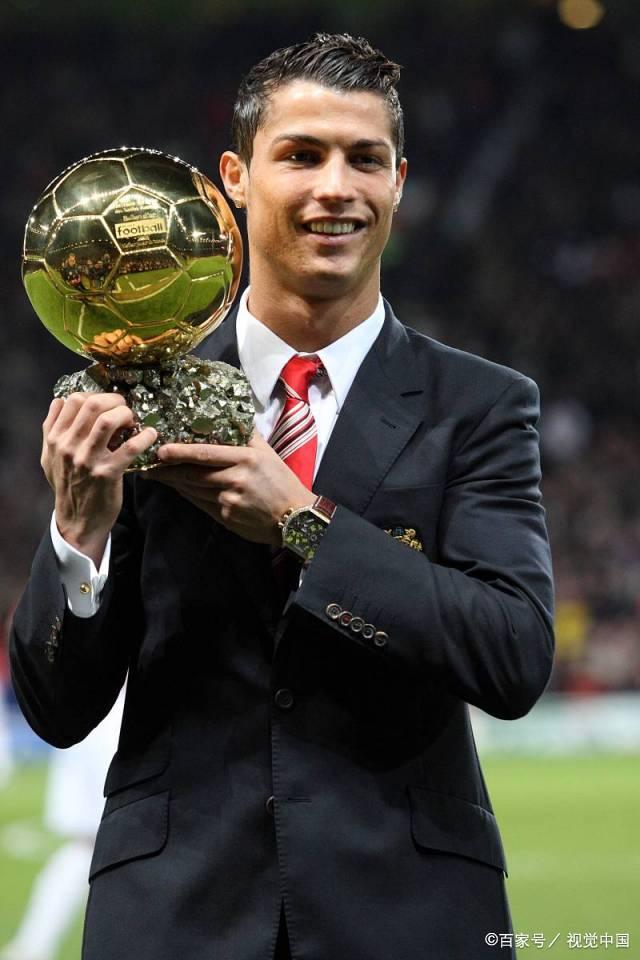 默特萨克：中国足球需要培养自己的超级球员；道曼不是经常能有的天才