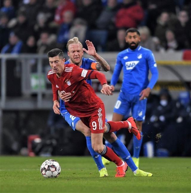 记者：凯恩正在游说英格兰队友格伊，希望他加盟拜仁