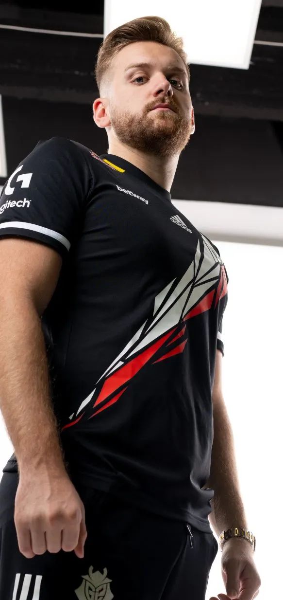 2022德玛西亚杯单败淘汰赛16进4于12月18日-12月20日进行，各LPL战队全新亮相令人期待