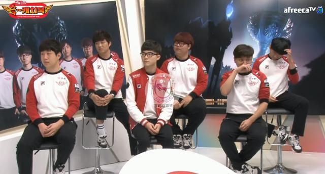 YSKM ：我选鳄鱼是给Leyan当狗的