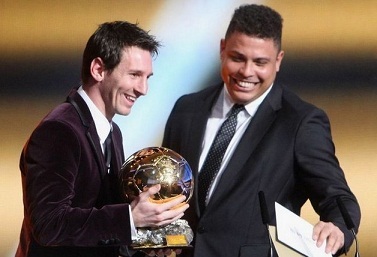 杰伦·约翰逊背靠背拿下三双，成为老鹰队史第二人