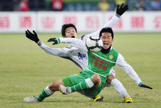 卡拉格：利物浦应在冬窗购买中后卫，这个位置几乎无人可用（卡拉格建议利物浦冬窗引进中卫：该位置人手告急）