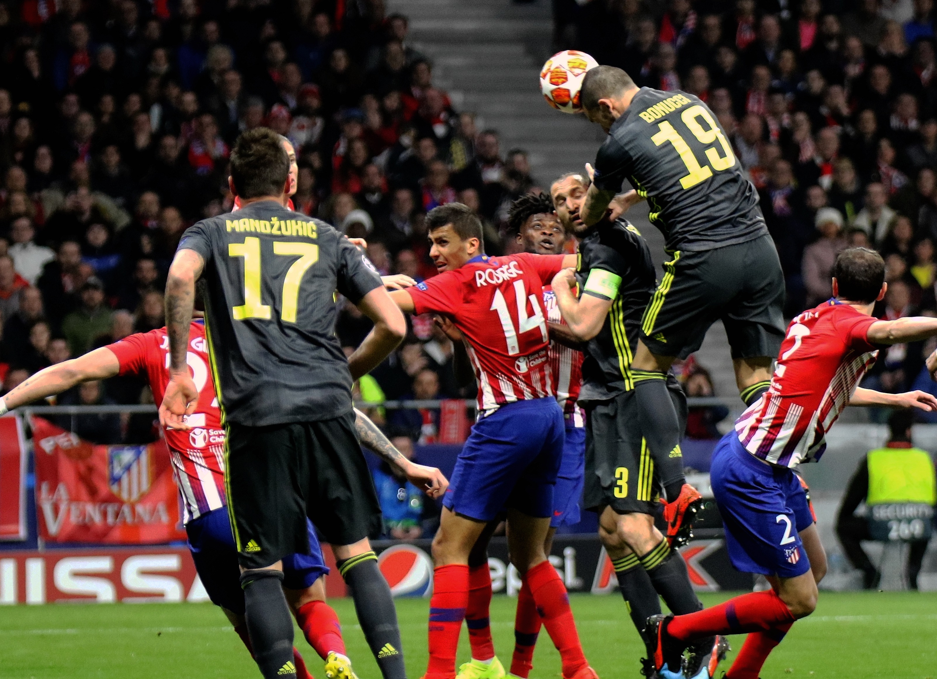 热刺本赛季英超前16轮仅积22分，创队史近17年同期最低（热刺英超本赛季前16轮仅22分，创近17年同期新低）