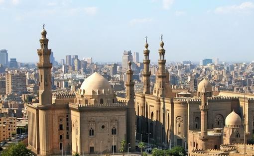 怀特30分钟内砍30+7+9+5三分，绿军队史首人